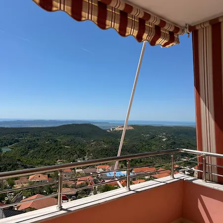Appartamento Stunning View Escape In