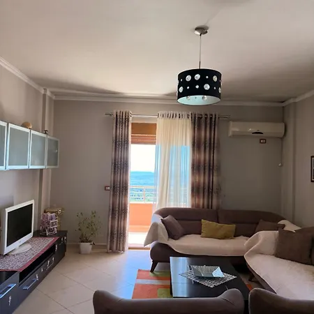 Stunning View Escape In Appartamento